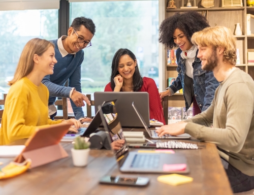 悟空体育工作生活体验