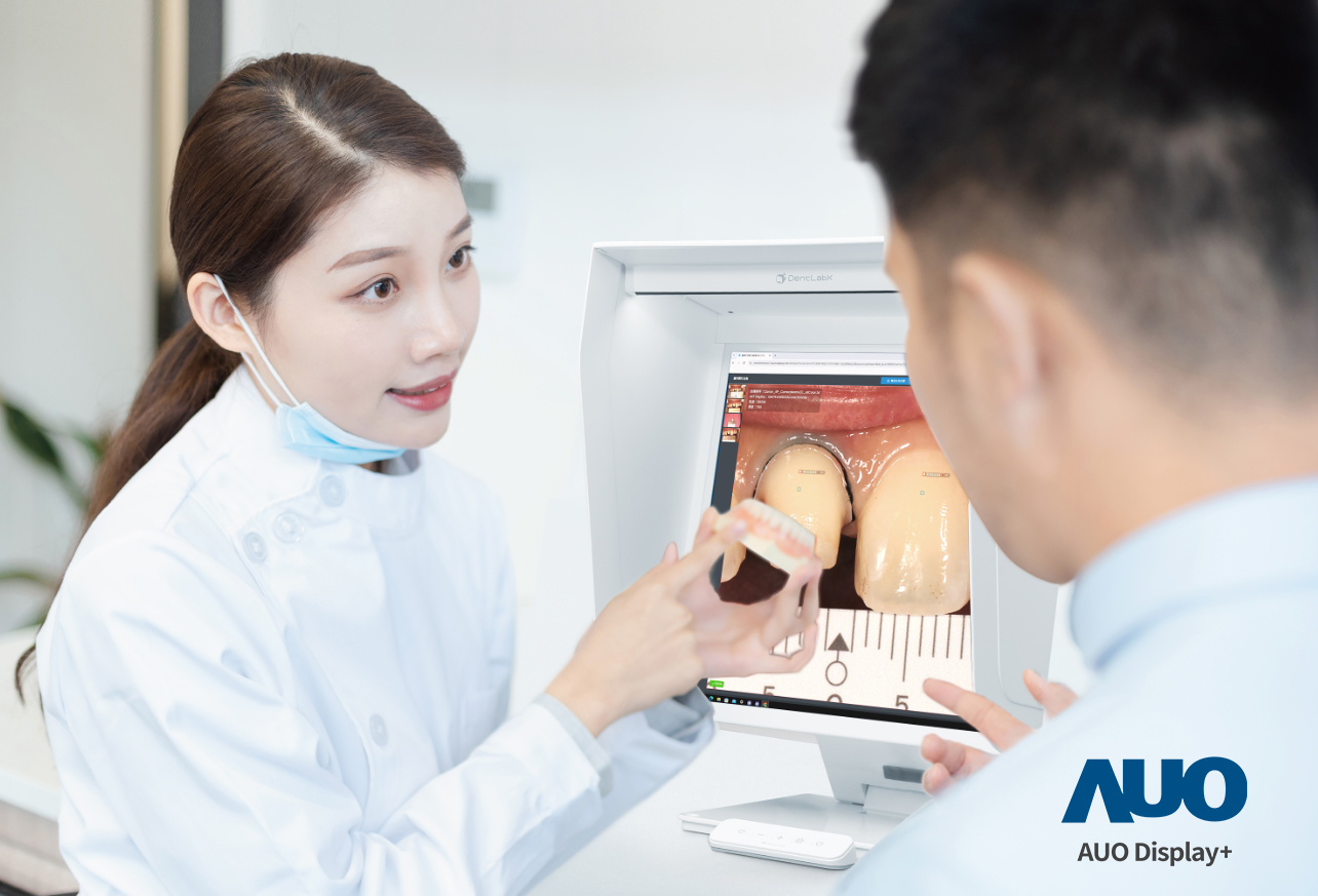 達擎積極投入牙科領域，瞄準牙技所數位轉型趨勢，與成軍滿周年的子公司原色口腔數位，展現智慧牙技整合方案的落地成果，加速推動牙科與假牙製作流程數位化