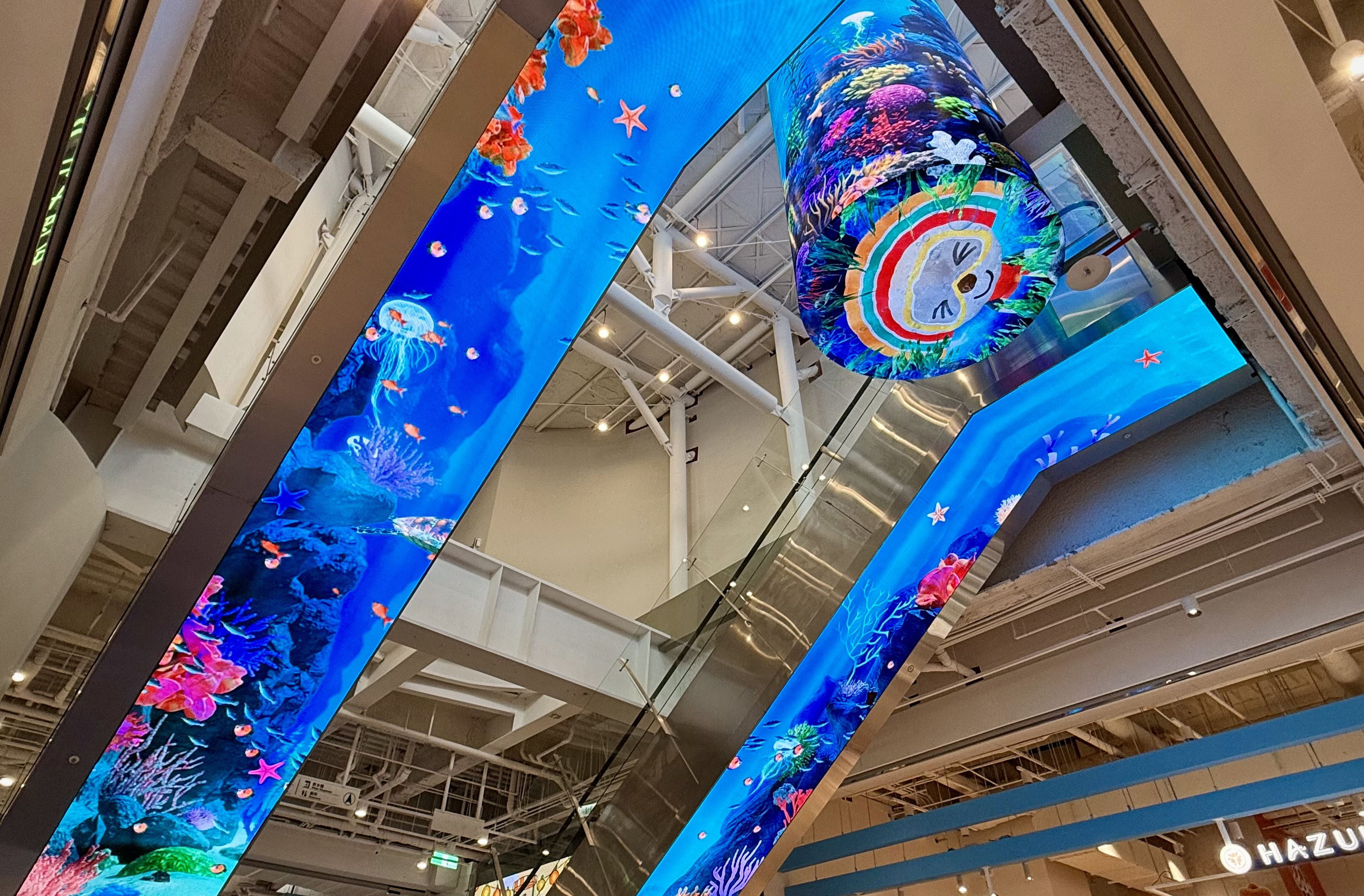 達擎與傑可達整合先進顯示技術與軟硬體應用服務，提供一系列大型LED顯示解決方案，為全新改裝開幕的「清水服務區」佈局嶄新視覺體驗。